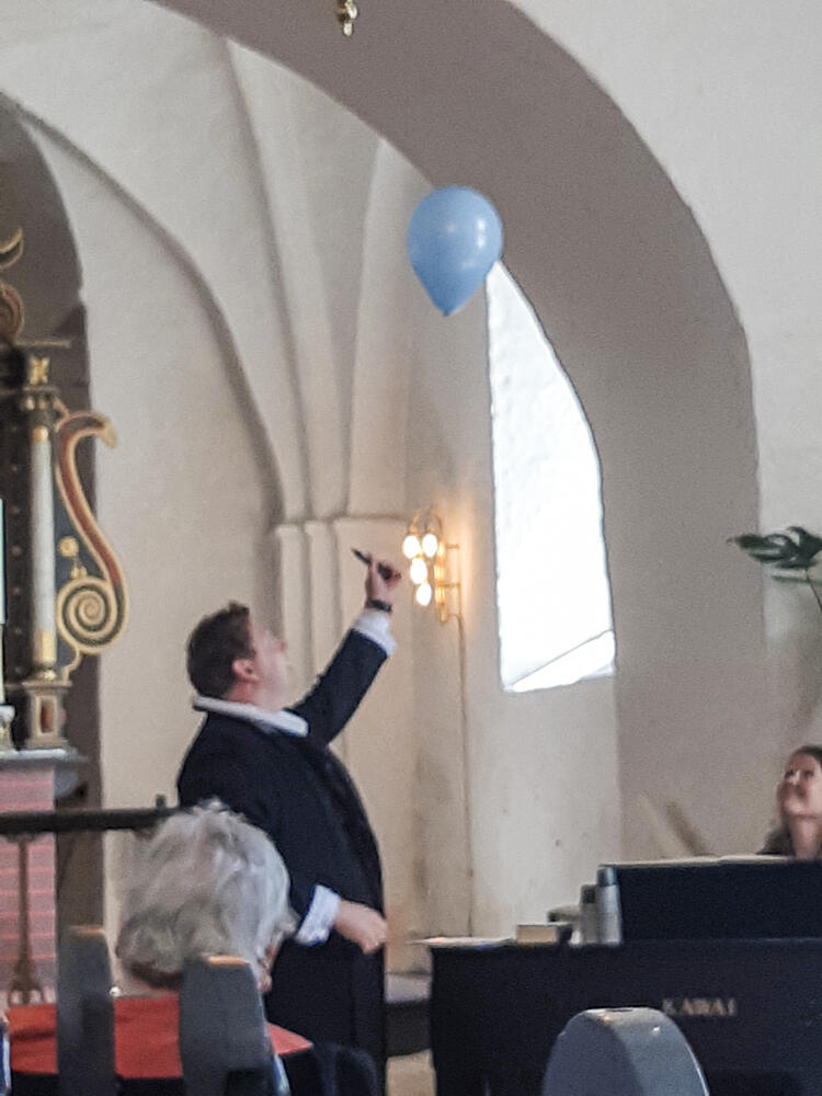 Egebakken i kirke