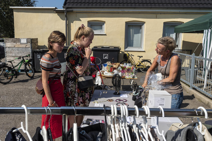 Marked i Højbo Forsamlingshus