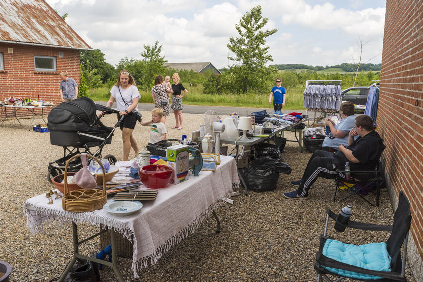 Varmt loppemarked i Sattrup