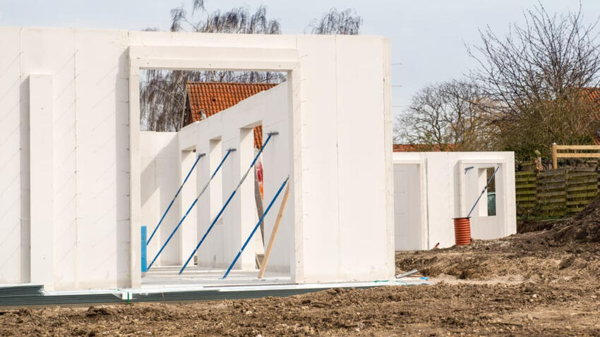 Byggegrunde bliver revet væk under Corona