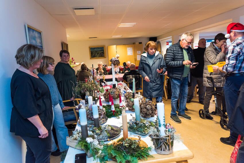 Yderst velbesøgt julemarked på Gedvedhus