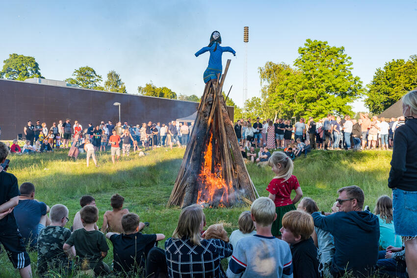 Fuldt hus i Østbirk
