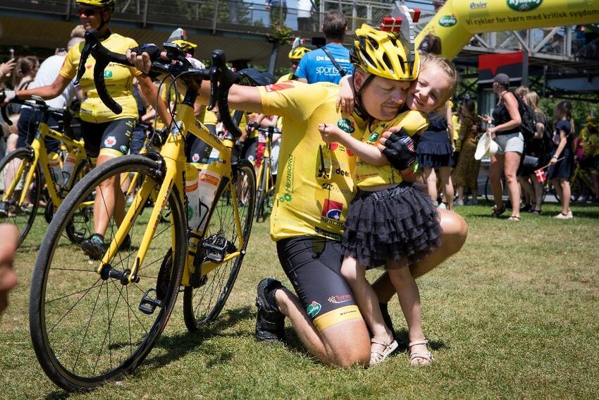 Team Rynkeby når til Paris før Tour de France feltet