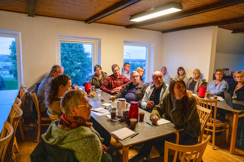 Forsamlingshusenes alvorlige forsamling