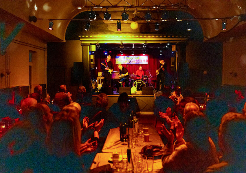 JJ & The Blues Gang i BluesHouse