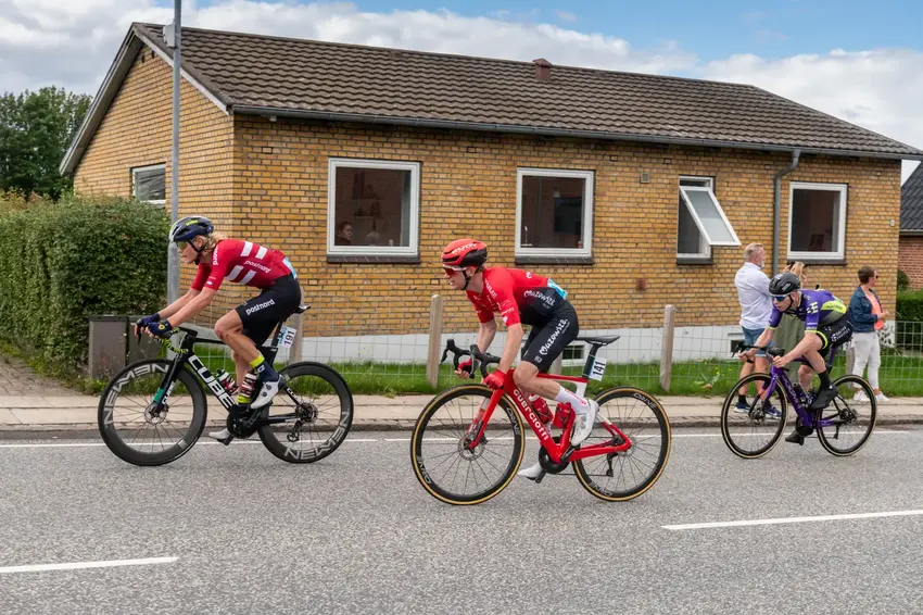 Østjyllands cykelfest: Postnord Danmark Rundt suser gennem byerne