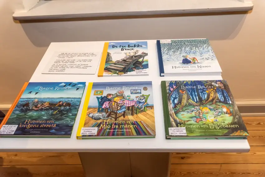 En farverig verden af papir og fantasi: Ursula Seebergs illustrative rejse