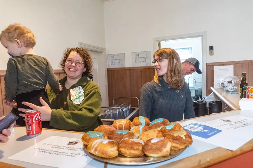 Fastelavnsfesten bliver et farverigt eventyr