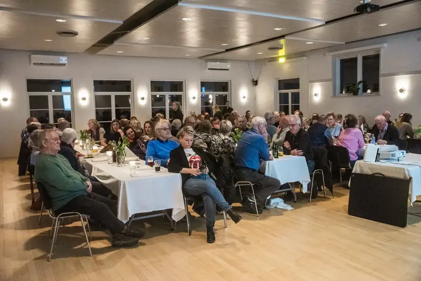 Fra luksusliv til frontlinjefotograf: Jacob Steentofts utrolige rejse