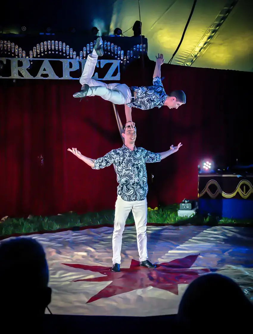 Cirkus Trapez kommer til Vestbirk Camping og Brædstrup