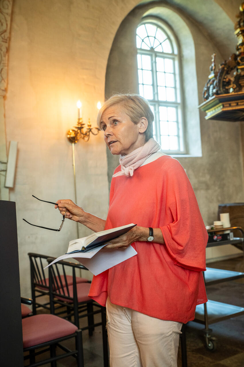 Sommerviser fylder Østbirk Kirke