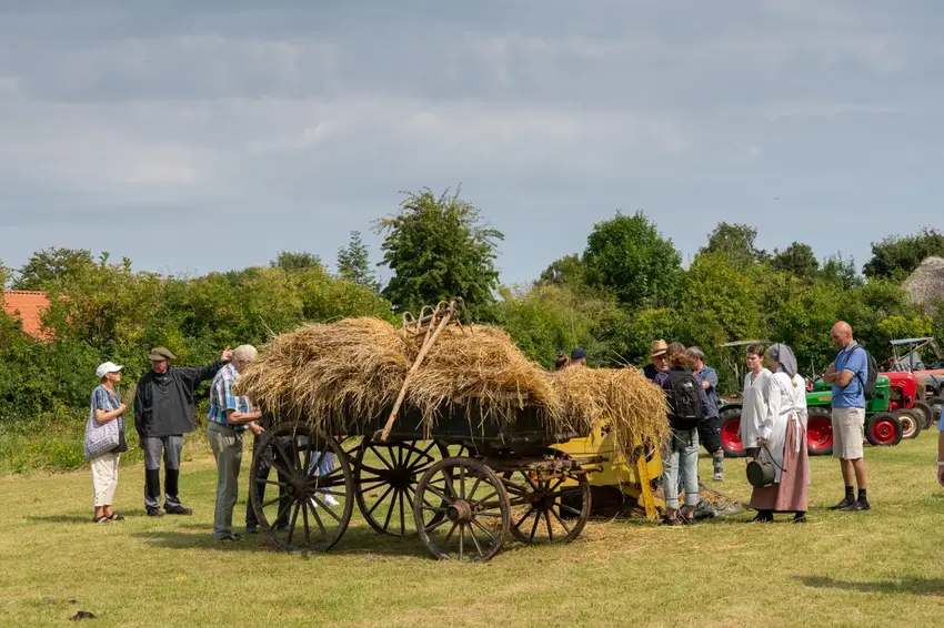 Tradition og levende håndværk på Glud Museum