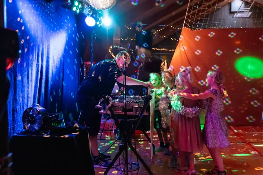 Byfest i Gedved 2024: Disco og cykelløb i topform
