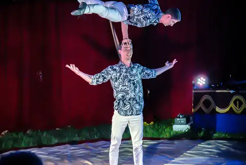 Cirkus Trapez kommer til Vestbirk Camping og Brædstrup
