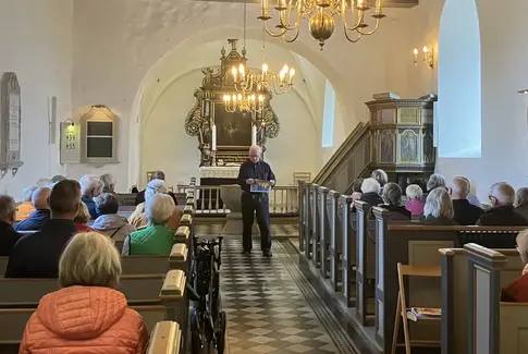 Sang og fortællinger i Voer Herred Kirker