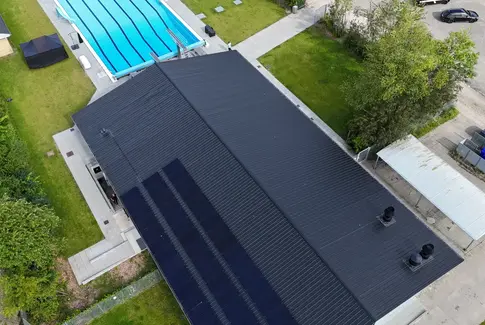 Sommerbadeliv i Hovedgård: Friluftsbadet holder åbent
