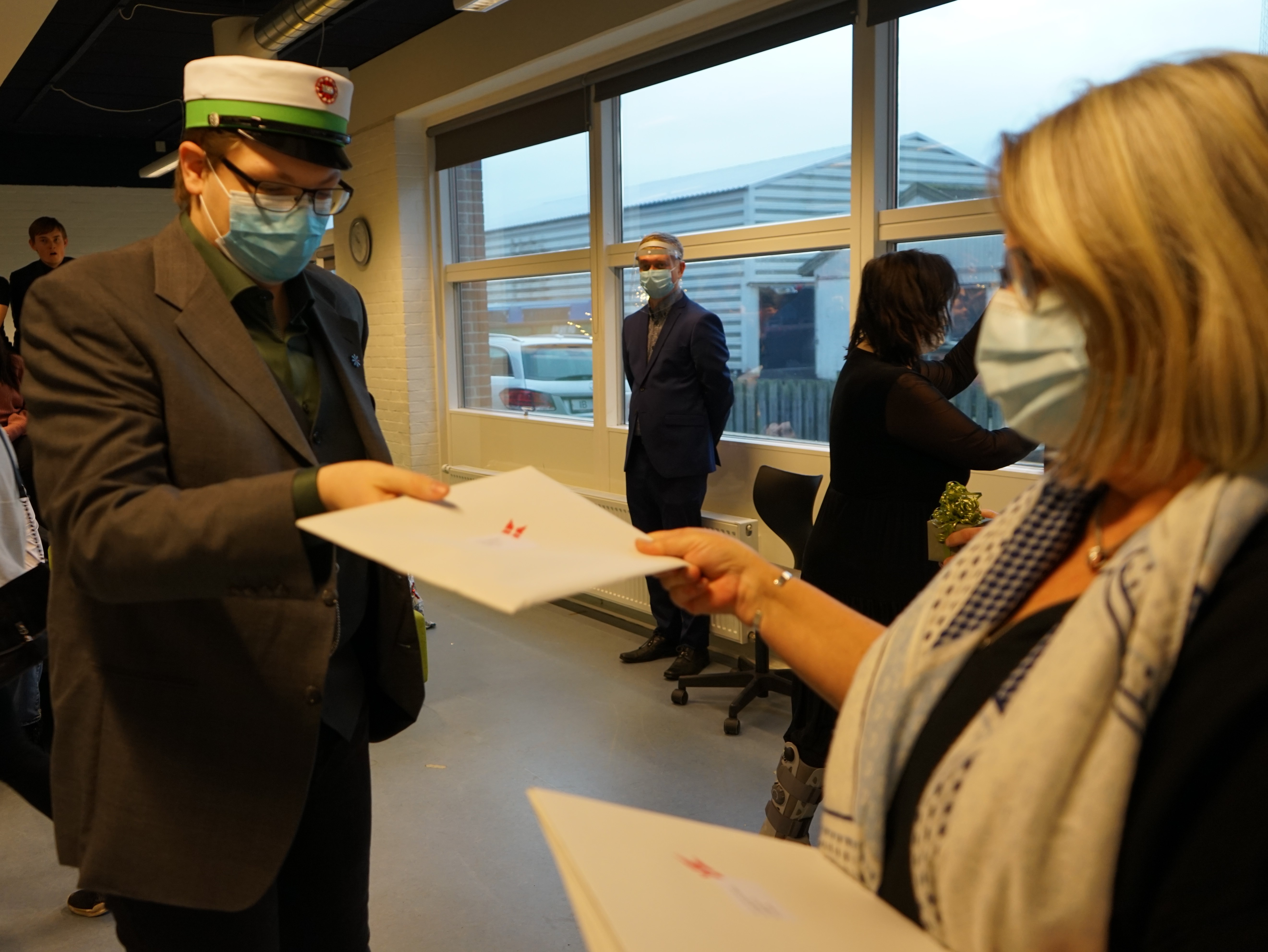 Learnmark Horsens fejrer 17 nye erhvervsassistenter