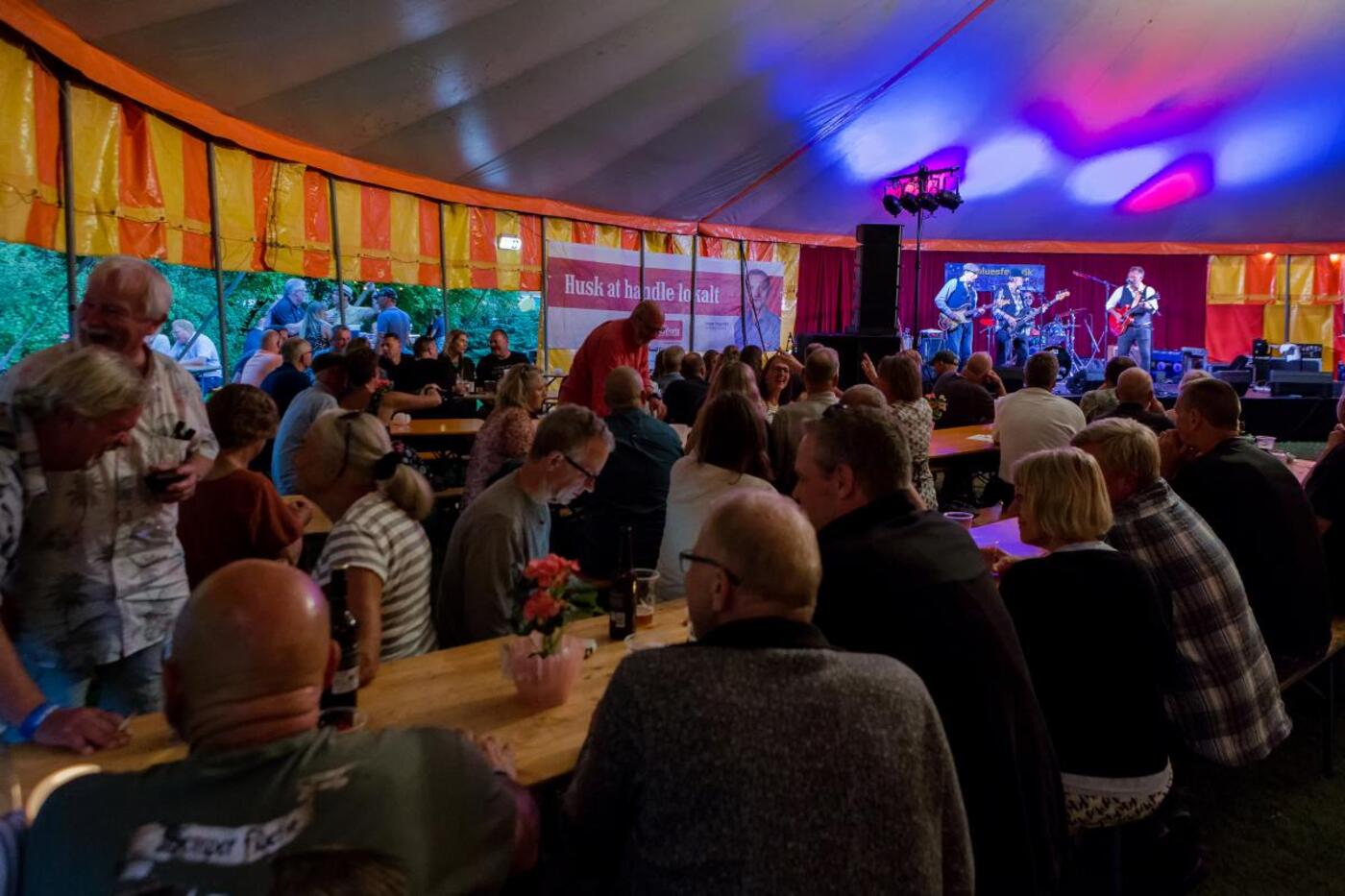 Pn 5351 copycbw3240x2160osd