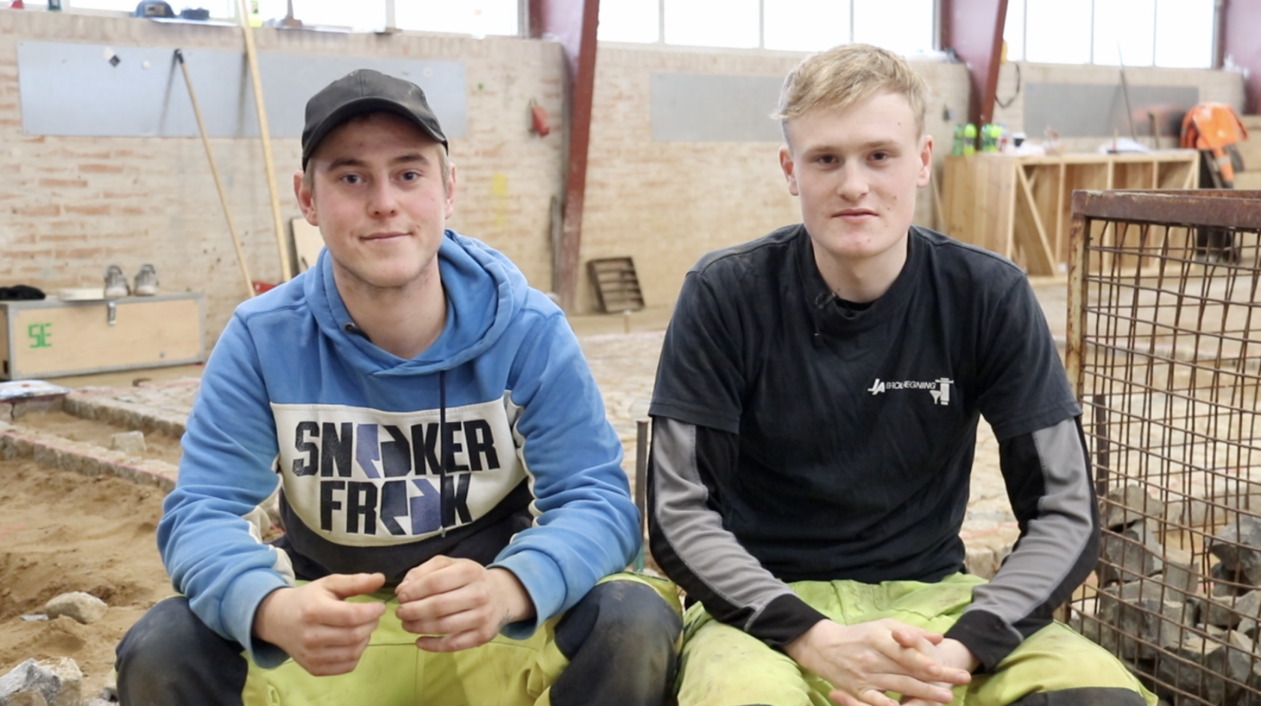 Lokale tagdækkere og brolæggere deltager i DM i Skills