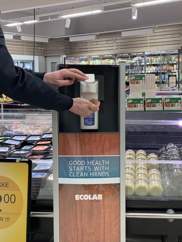 Covid 19 saetter store krav til danskernes hverdag. foto anne sofie barslund