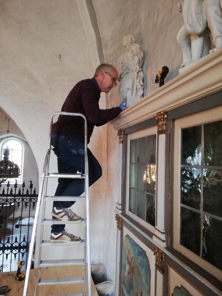 Eca0d40cb259416894f90c5f40e1837c