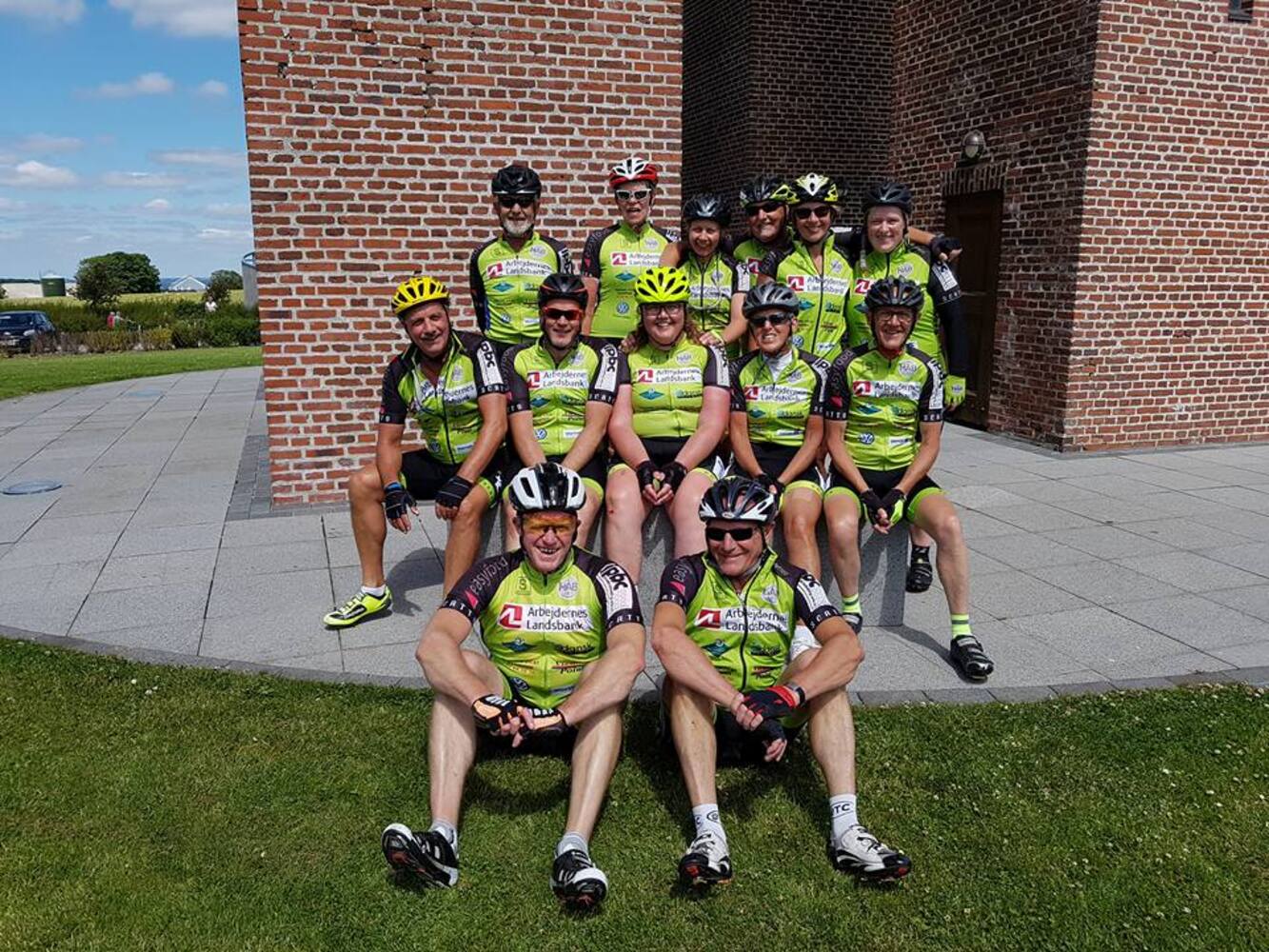 Ejer bavnehoej