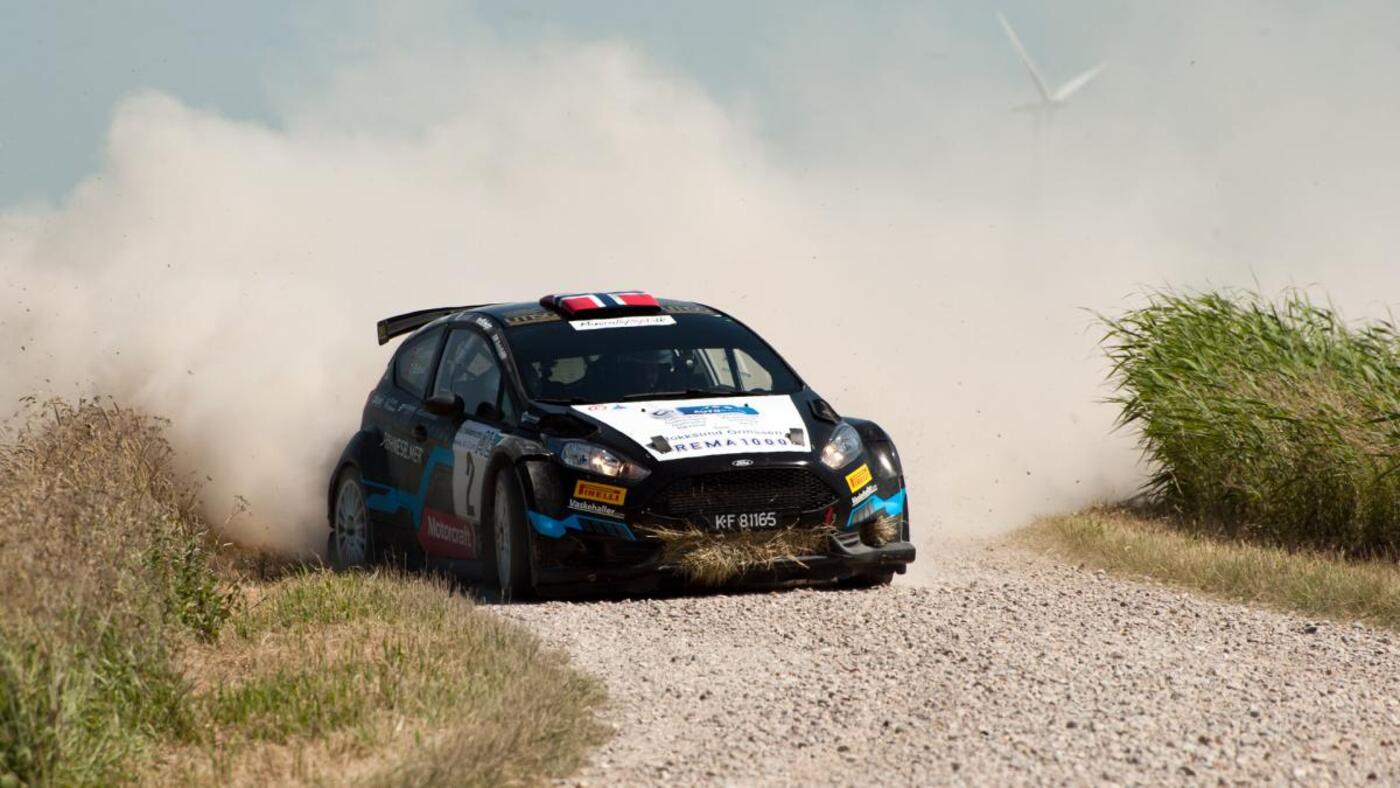 Frank tore larsen og torstein eriksen fra norge er altid garanter for action naar de gaester dansk rally. de koerte en flot 2. plads hjem i sydjysk ra