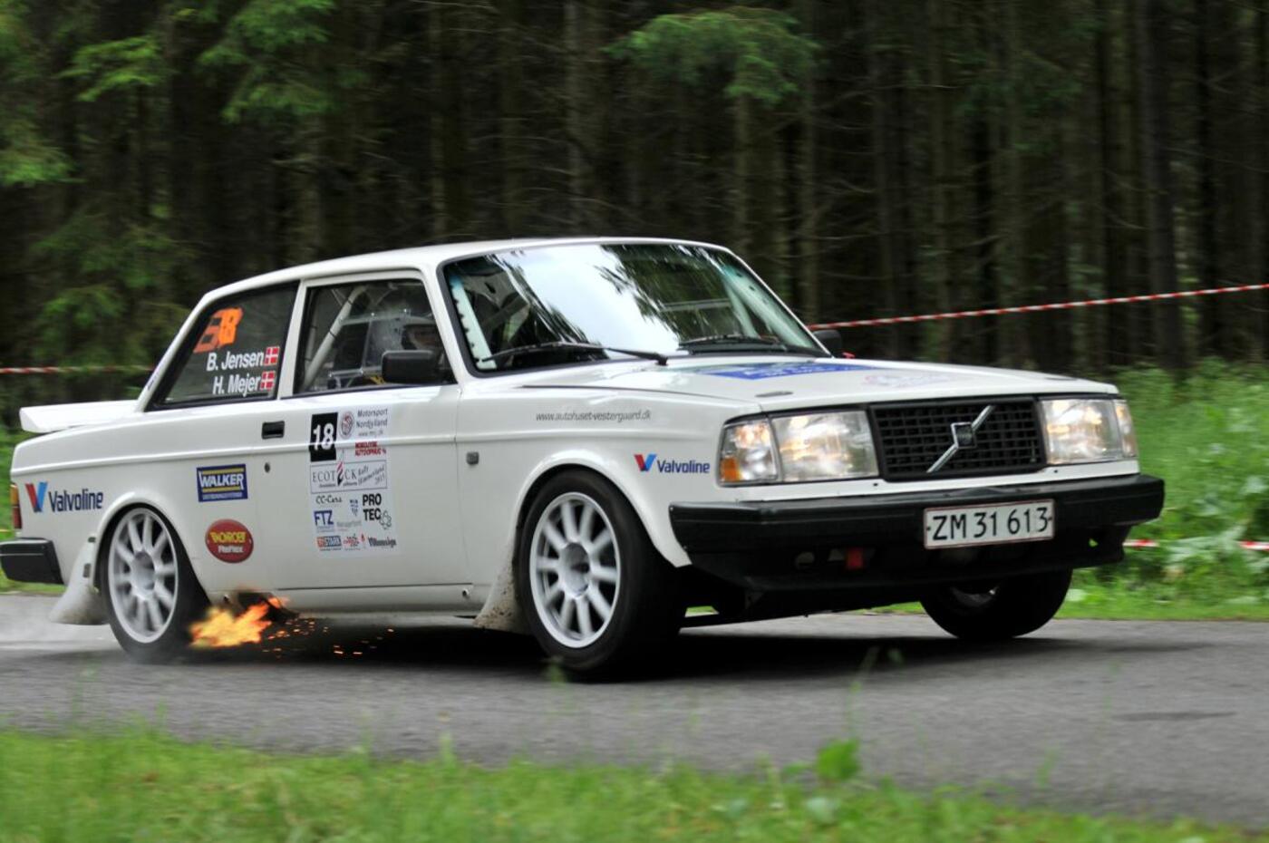 Heino mejer horsens presser den voldsomme volvo naar han er ude paa hastighedsproeverne