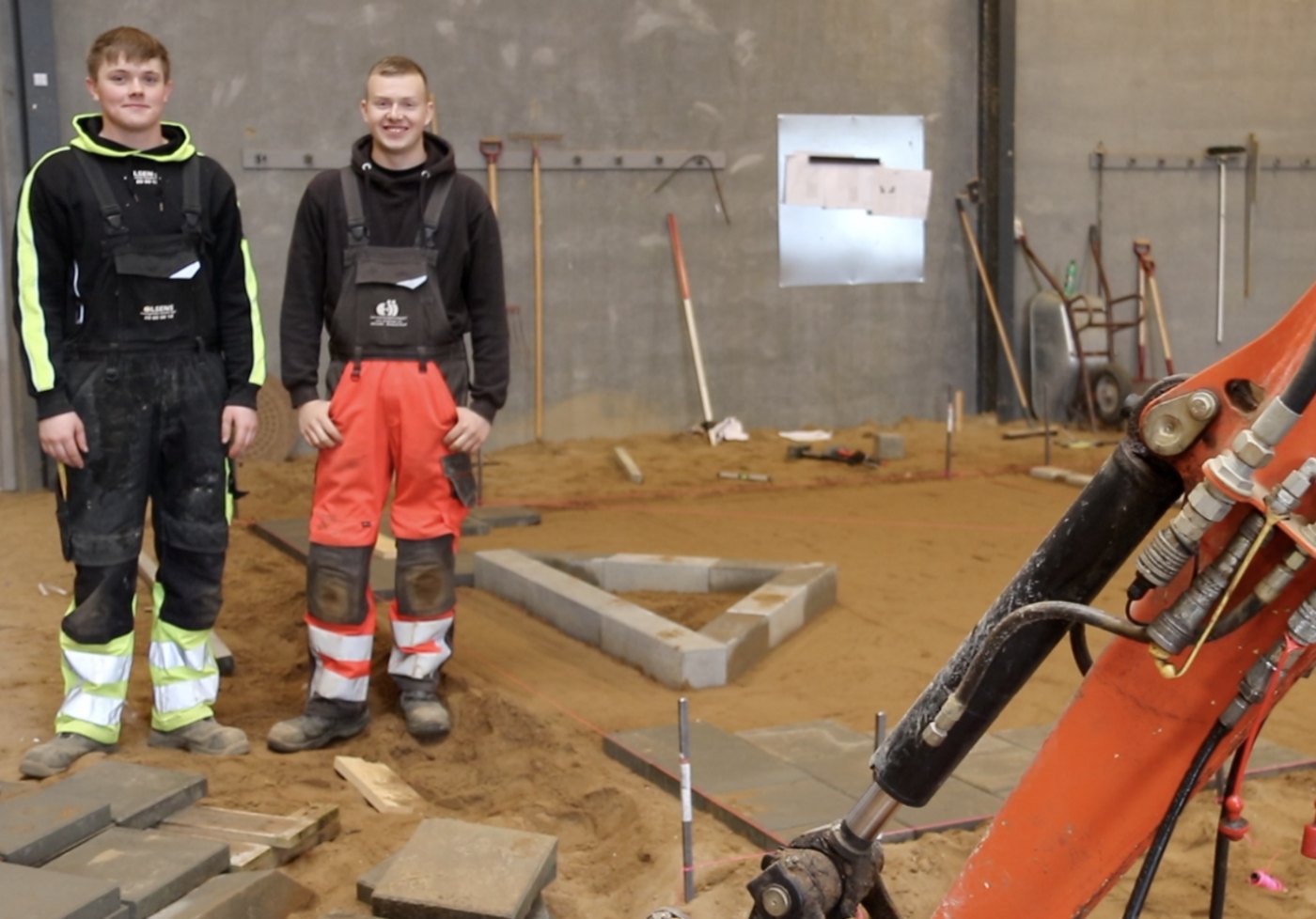 Julius erik nielsen   mark carbel svendgaard anlaegsstruktoerer learnmark tech dm i skills 2019