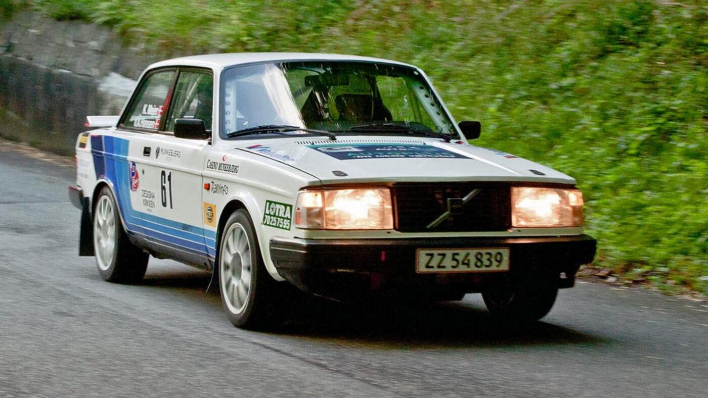 Kurt mejer holder sig ikke tilbage naar der skal gives gas op ad munkebjerg bakken