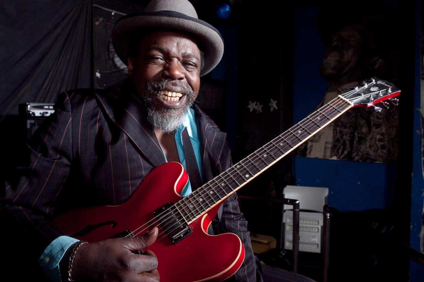Lurrie bell