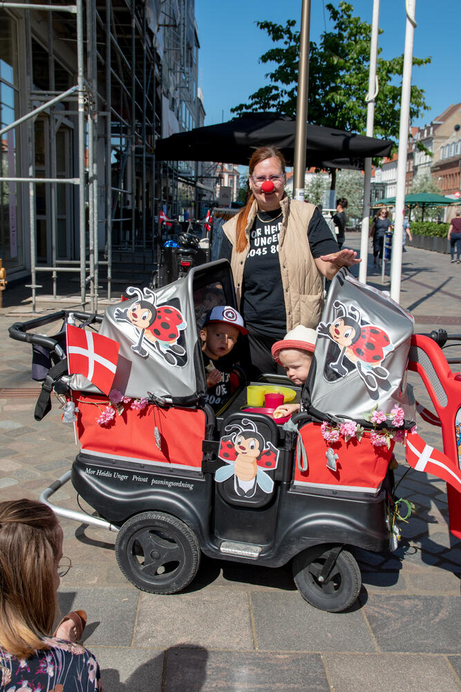 Mariehøns for pasningsordningen blev set af mange