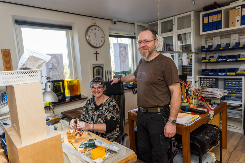 Guldsmeden hygger sig i Åstruplund