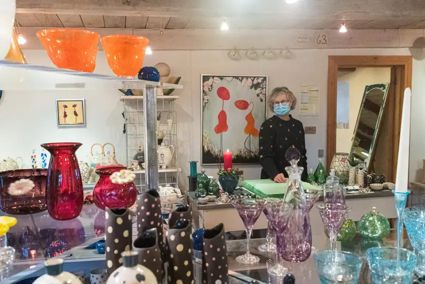 Keramik- og brugskunstbutik