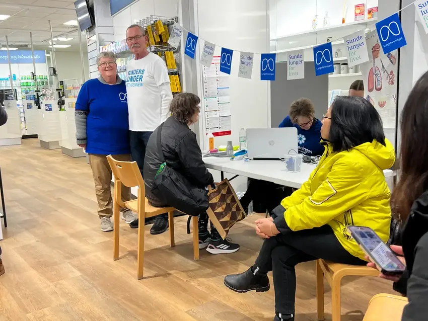 Mennesker som venter