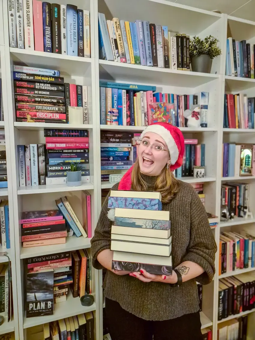 Emilie med årets bøger