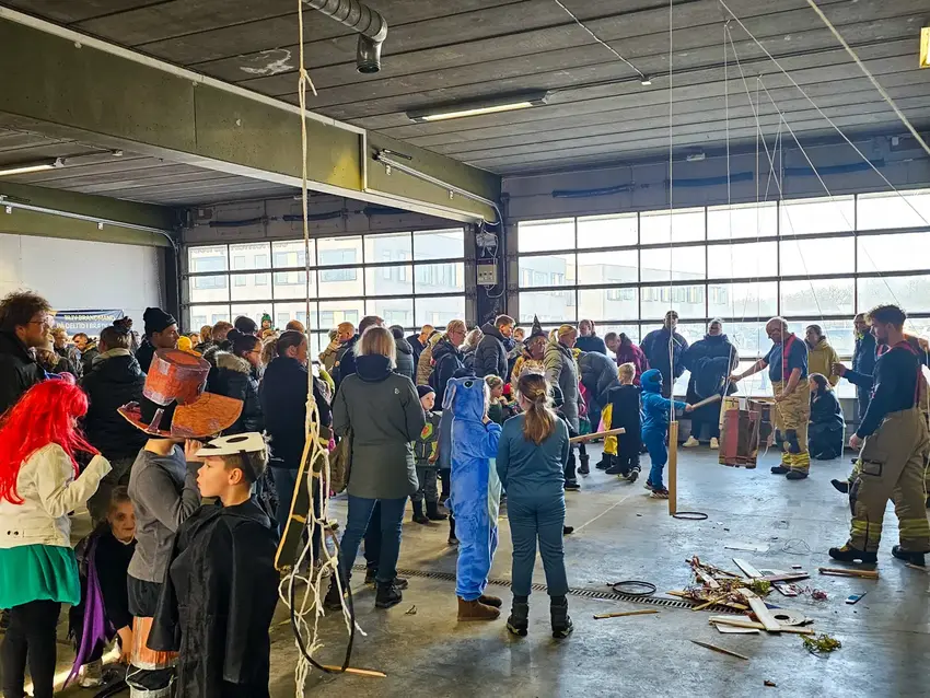 Fastelavn på Brædstrup Falckstation