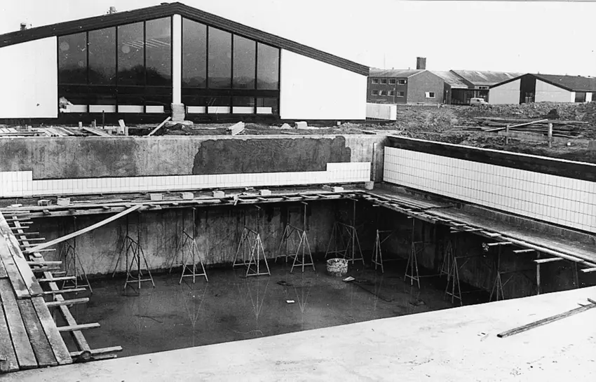 50 år med friluftsbad i Hovedgård