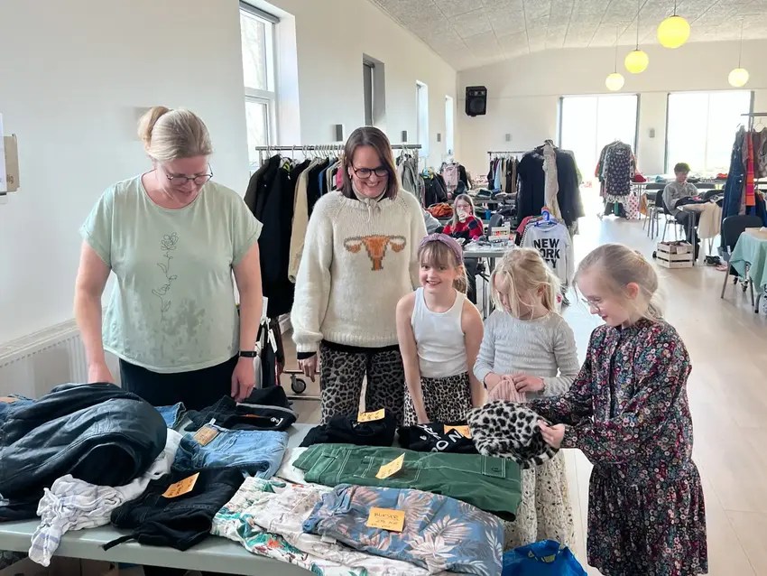 To kvinder i Voerladegård