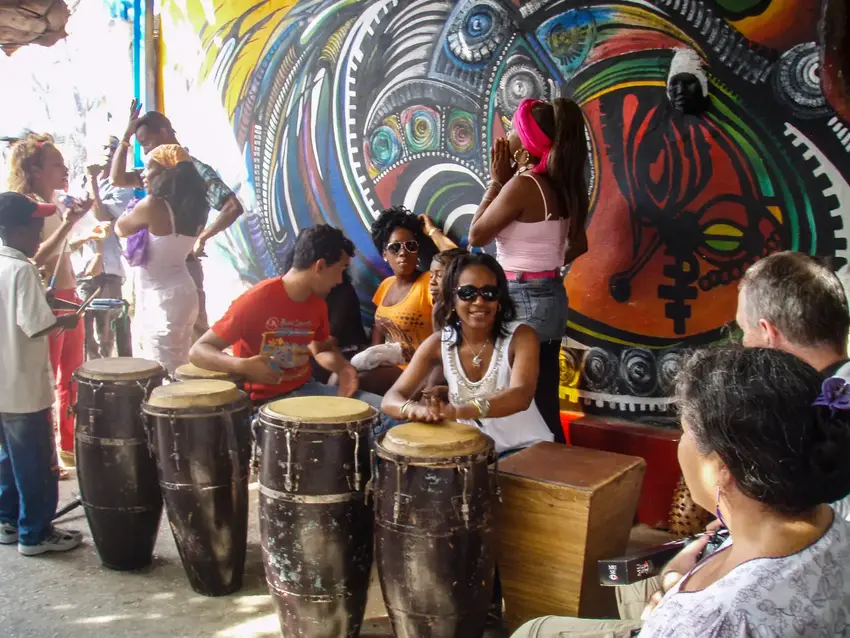 Musik - Callejon de Hamel på Cuba