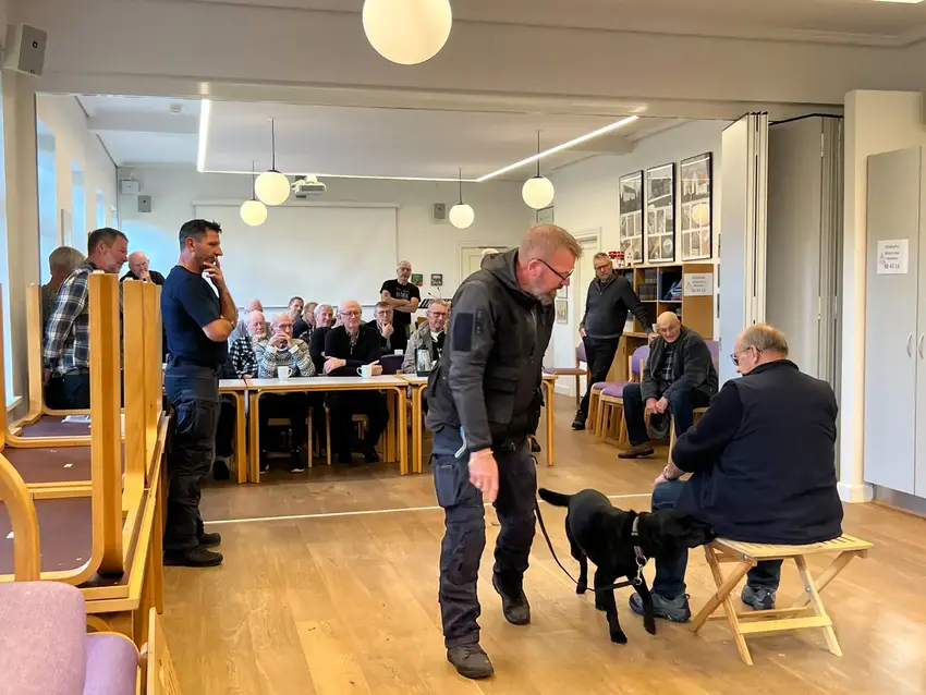 Narkohund i Østbirk Præstegård