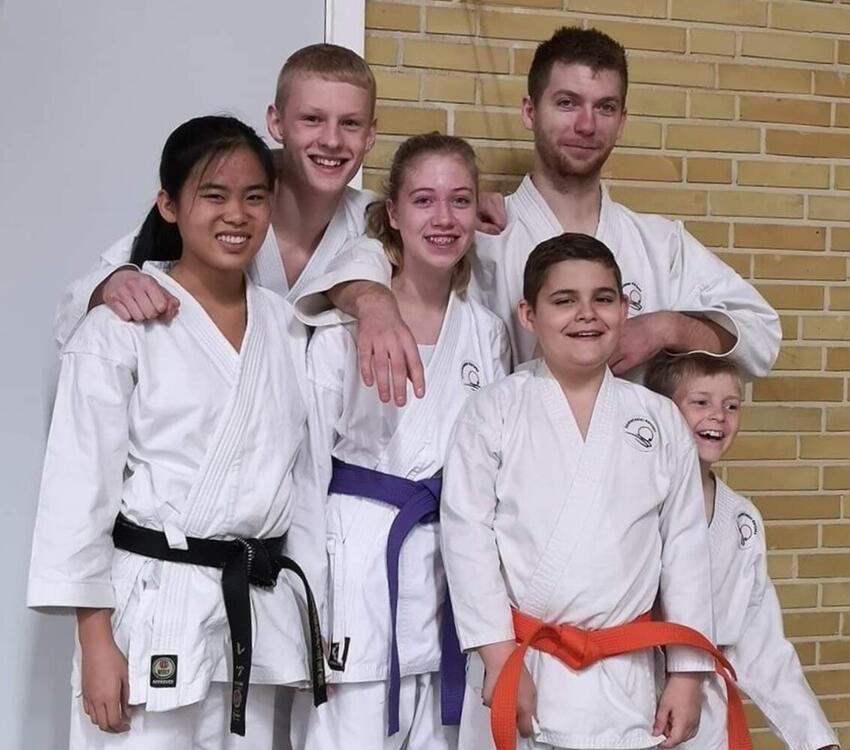 Medaljer til Karatecenter Horsens