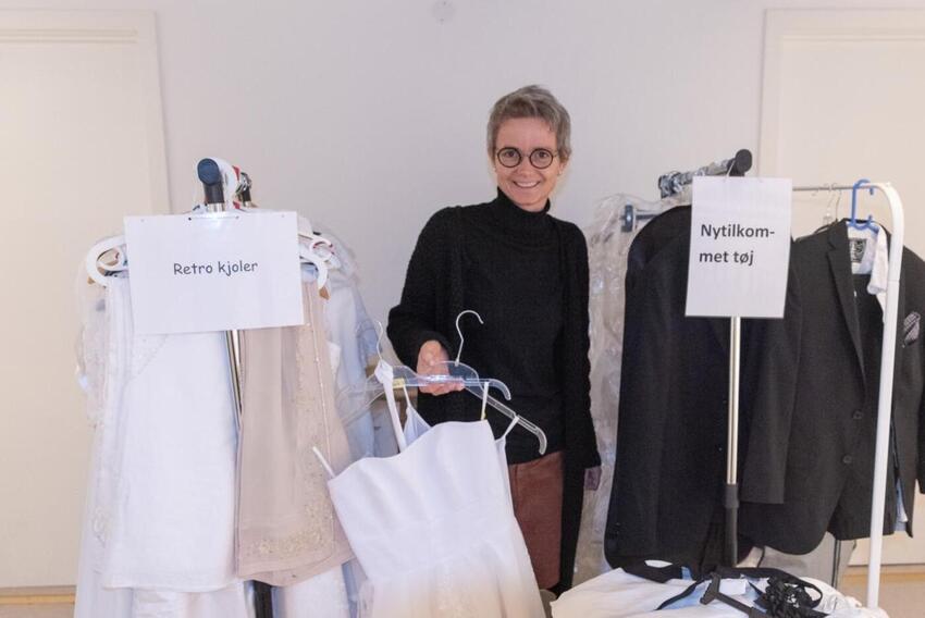 Er konfirmandtøjet blevet for småt?