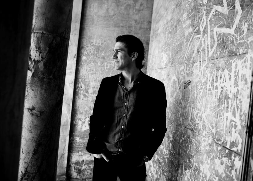 Nikolaj Koppel er vært ved Kronprinsparrets Priser 2014