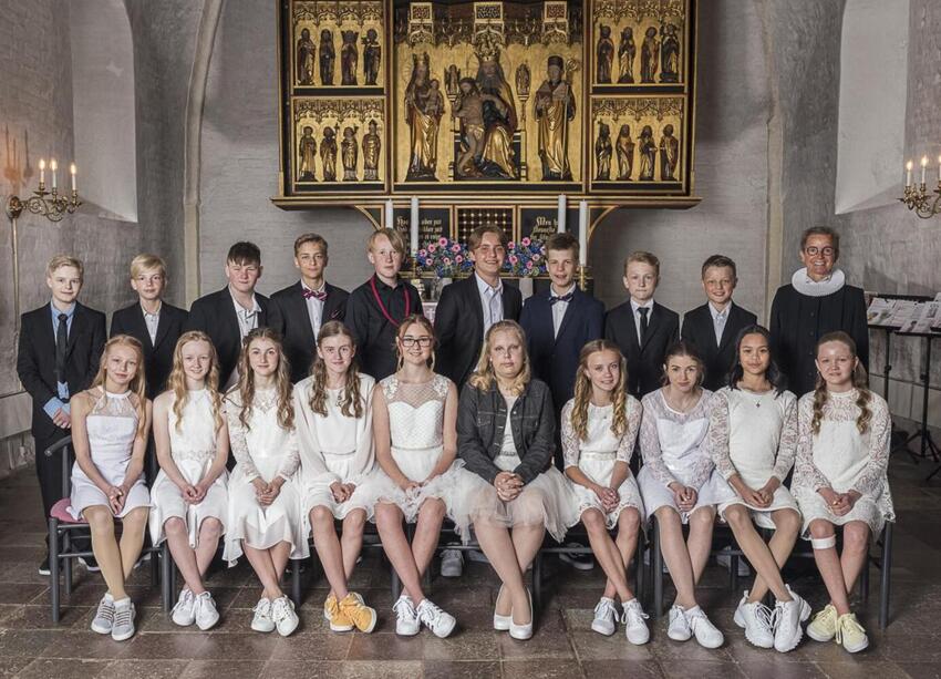 Konfirmeret i Østbirk Kirke St. Bededag 17. maj