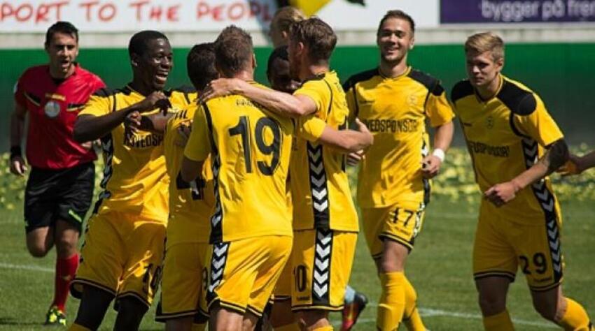 Aab sendt til dobbelt A med trippel nul