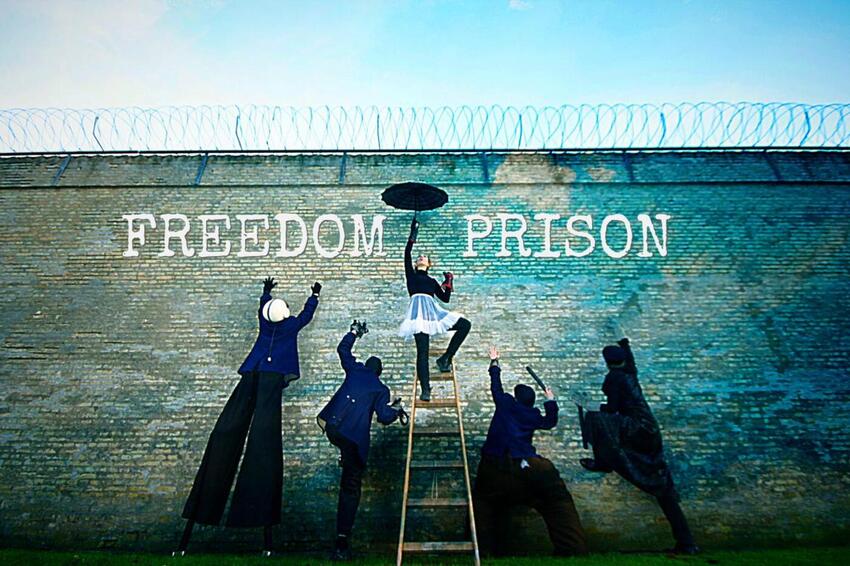 Kom med bag kulissen på Freedom Prison-showet