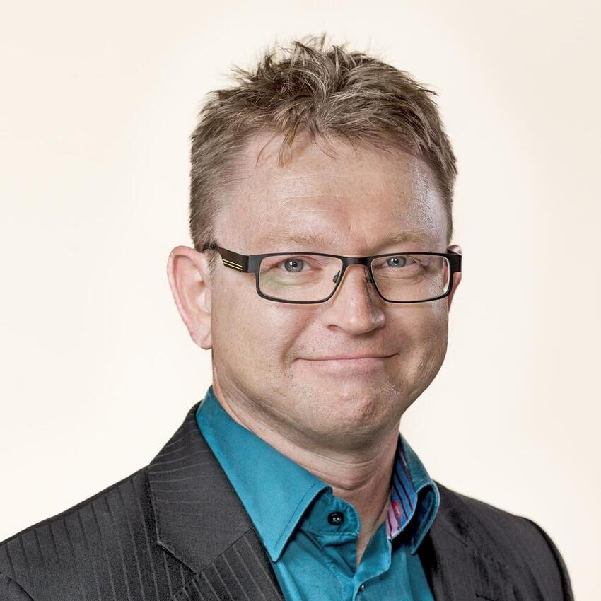 Politik. Højere ambitionsniveau på ældreområdet