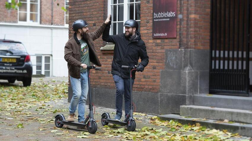 El-løbehjul bringer kontorfællesskabet bubblelabs hurtig rundt i byen