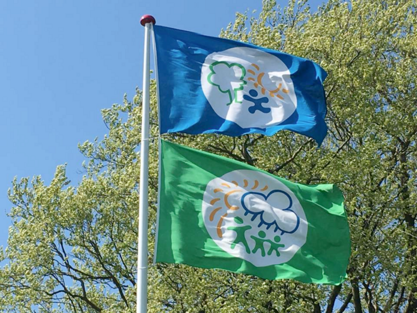 Blå og grøn flagfest i Gedved